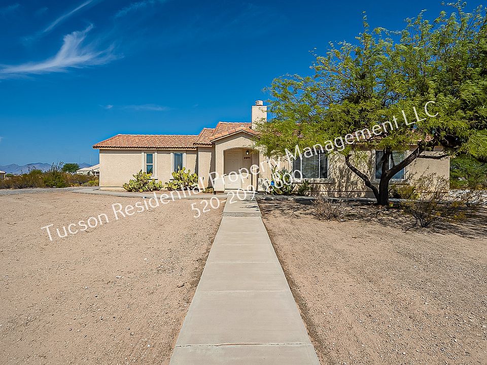 1st image of 5891 E Farmridge Dr #21