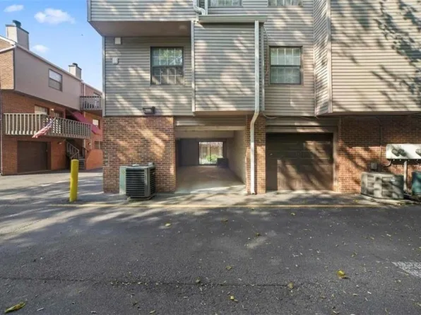 7440 Hampton Blvd APT R, Norfolk, VA 23505