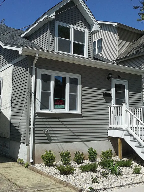 36 S 6th Ave photo 1