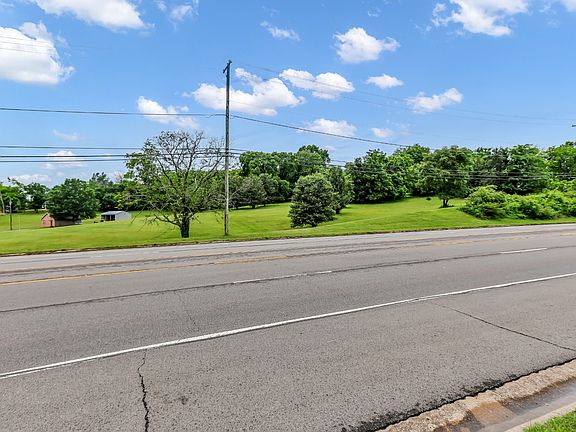 5th image of 1725 Williamson Rd