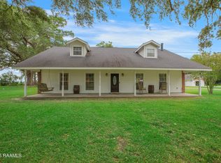 111 W Oaklawn Dr, Cypremort Pt, LA 70538