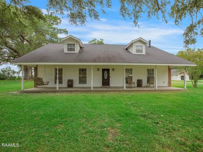 111 W Oaklawn Dr, Cypremort Pt, LA, 70538