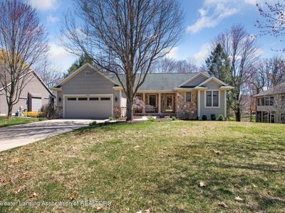 15305 Club Course Dr, Bath, MI, 48808