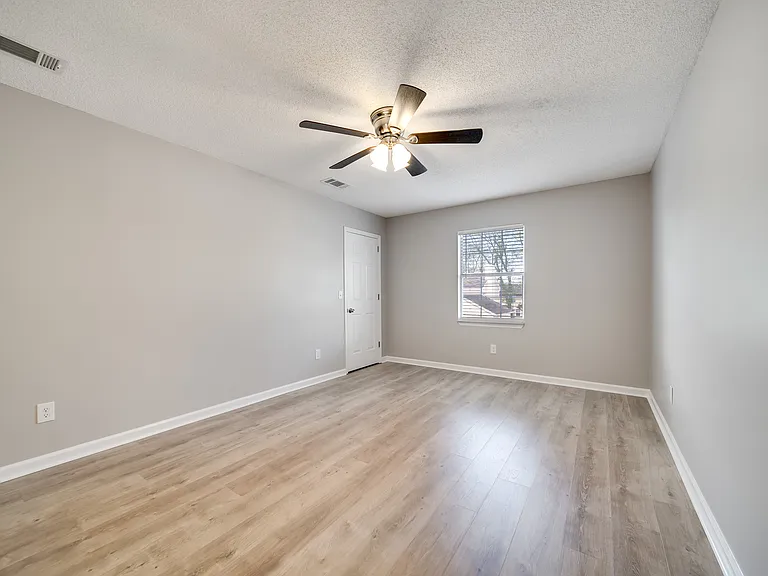 344 N Birchwood Dr — Photo 27