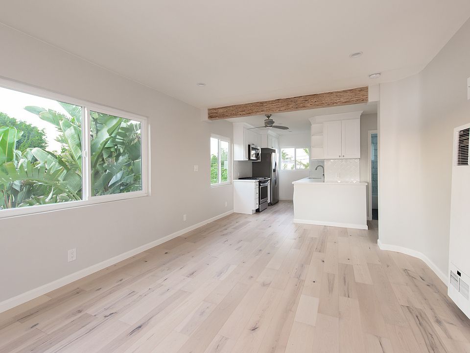 1st image of 12910 Walsh Ave #4