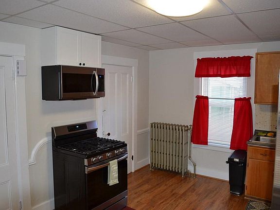5th image of 152 Vernon St #152