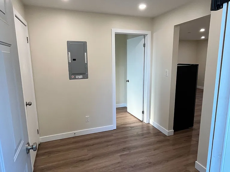 2 Harold St #MAIN — Photo 6