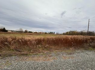 29 Royal Rd, Flemington, NJ 08822