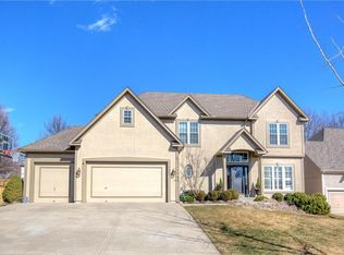 7909 N Birch Ln, Kansas City, MO 64151