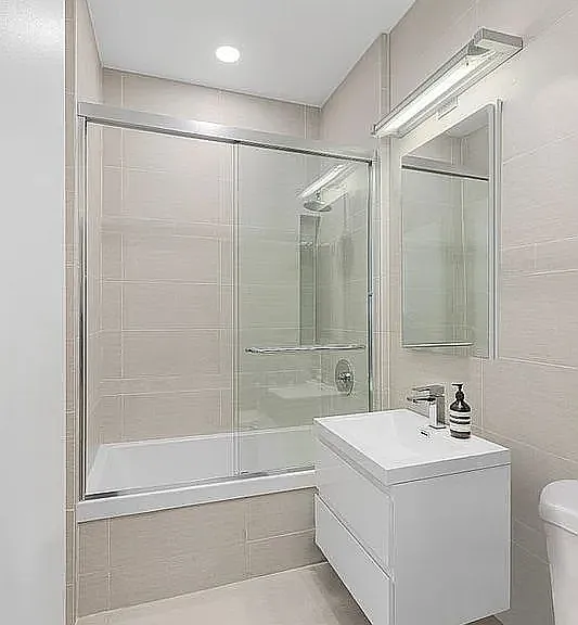 118 Greenpoint Ave #3D — Photo 9