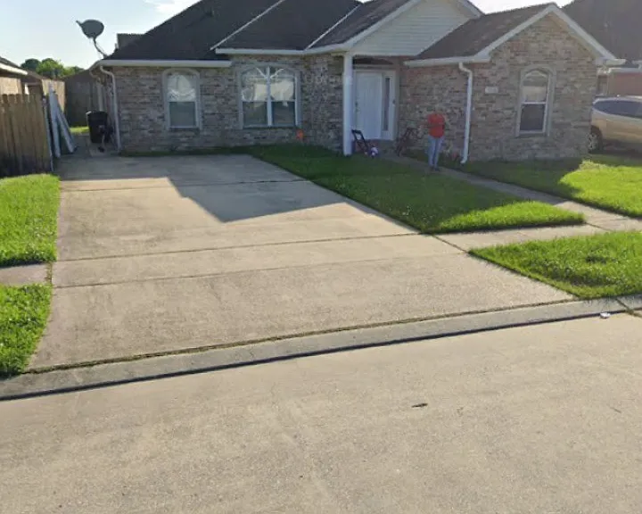 7648 Anne Marie Ct — Photo 1