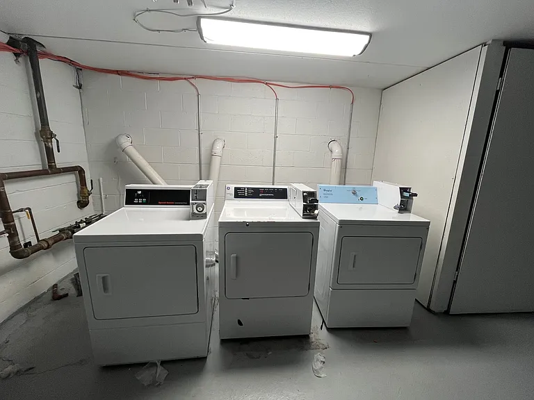 Robinson 205 — Photo 18