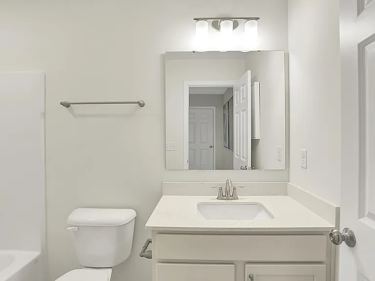 10713 Mangrove Dr — Photo 29