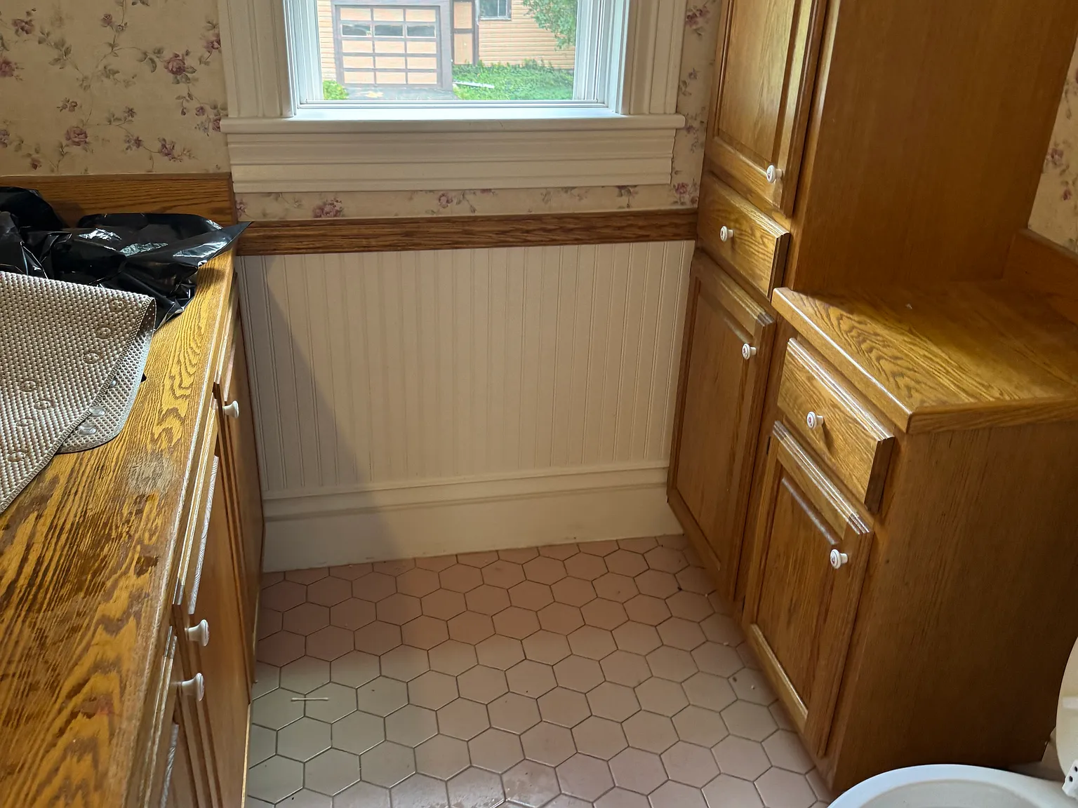 2 bed, 900 sqft, $1,050 — Photo 4