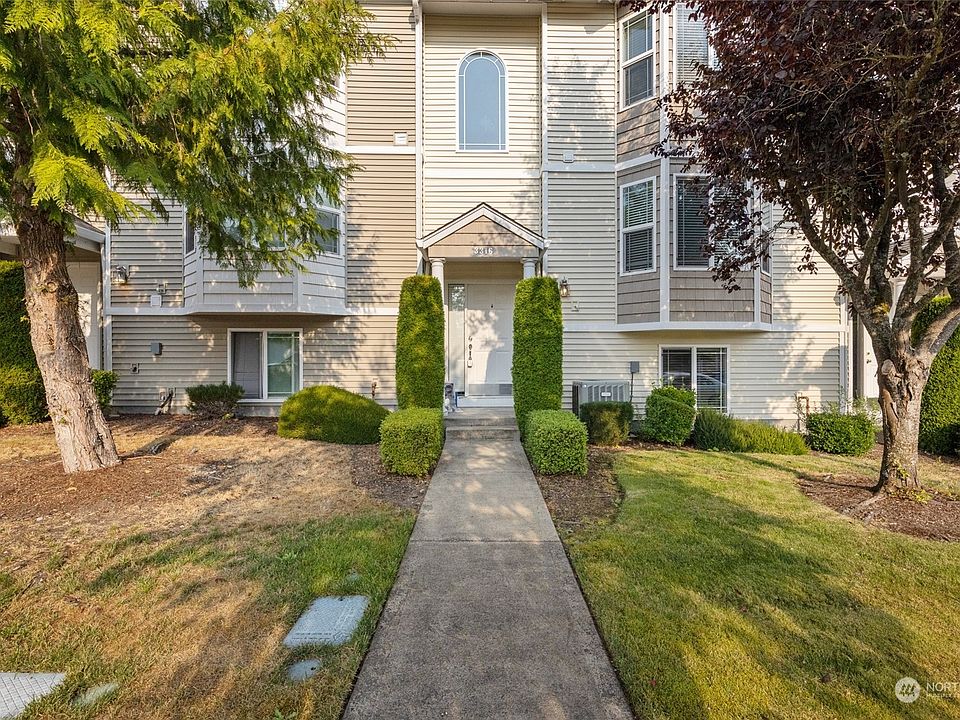 1st image of 3316 Mia Street NE