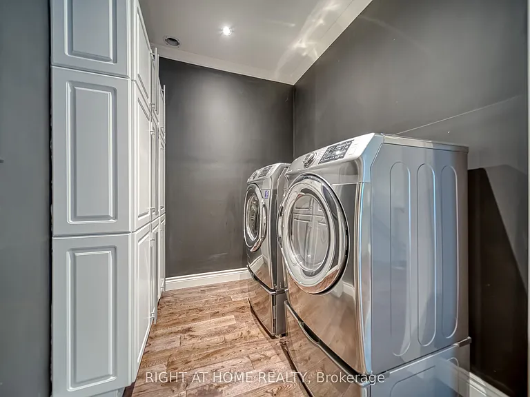 44 Royal Henley Blvd — Photo 26