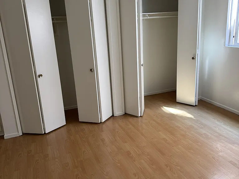 136 S Jackson St #8 — Photo 9