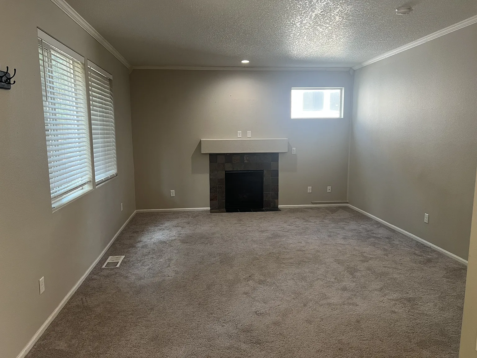 20074 Southwest Squire Drive - 1 — Photo 4