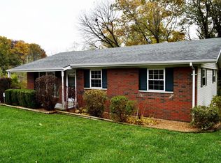 6 Twilight Dr, Belleville, IL