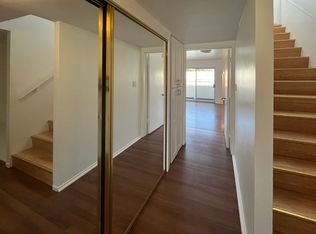 418 S. Palm Dr - Spacious 2 Bedroom, 2 Bathroom Apartment in Prime Beverly Hills Location, Beverly Hills, CA 90212