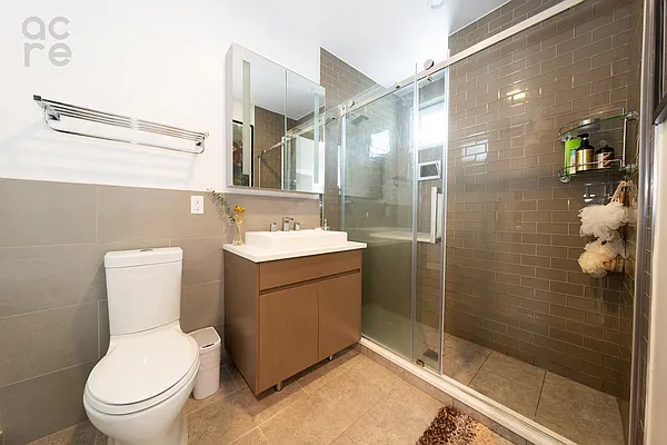 Rented by Acre NY Realty Inc | media 7