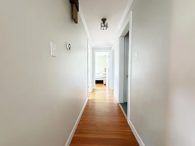 318 Mystic St — Photo 13