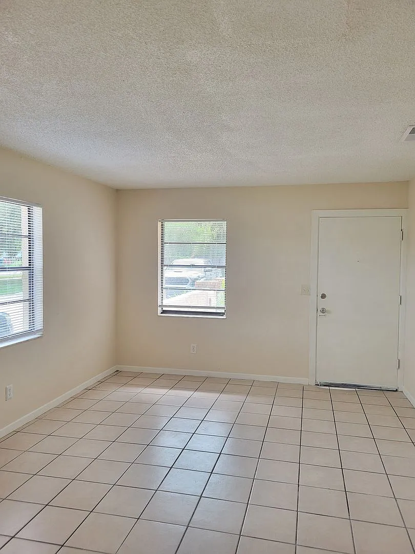 Two-Bedroom Apartment Home — Photo 3