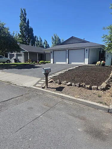 432 NE Seward Ave #B Photo 1 432 NE Seward Ave #B Photo 1