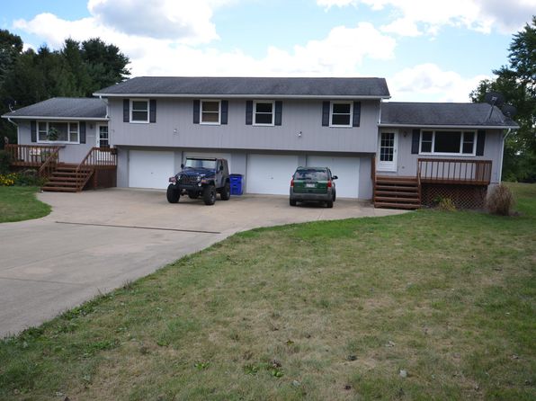 1758 Meadowlark Dr
