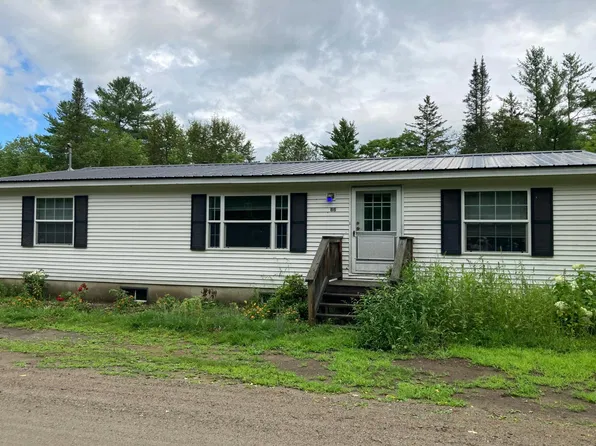 86 Riverside Dr, Lancaster, NH 03584