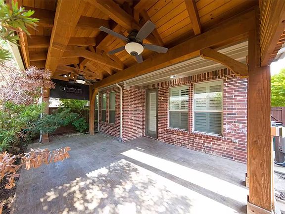 5th image of 4812 Durham Dr
