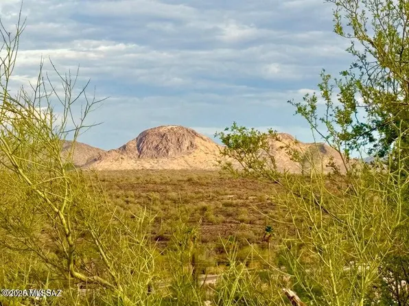 1033 N Sherwood Way, Queen Valley, AZ 85118