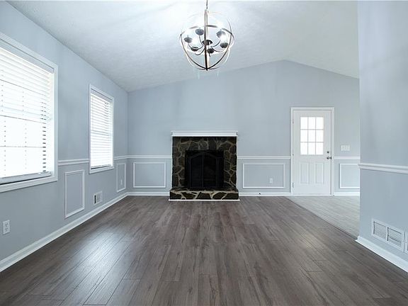 5th image of 1550 Marble Way