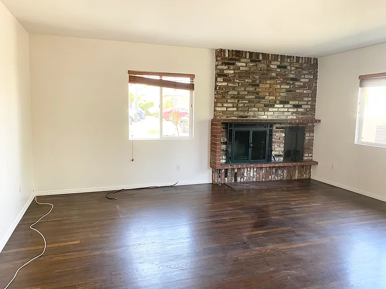 2215 Harriman Ln #A — Photo 6