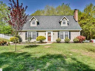 616 Gray Fox Sq, Taylors, SC 29687