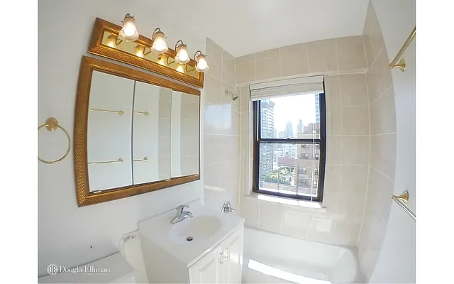 Rented by Douglas Elliman | media 25