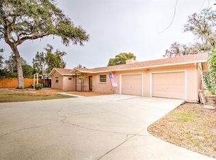 3407 Hillgrove Rd, Valrico, FL 33596