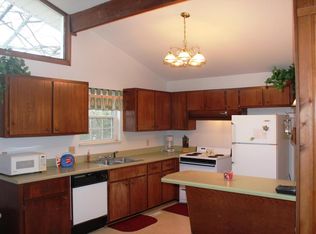 206 Cross Rd, La Follette, TN 37766