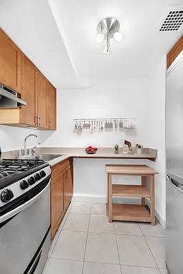 Sold by Brown Harris Stevens | media 4