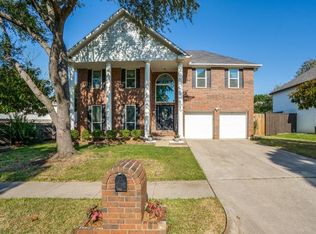 6214 Sandstone Dr, Arlington, TX 76001
