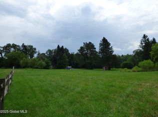 80 Ashdown Rd, Ballston Lake, NY 12019