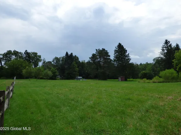 80 Ashdown Road, Ballston Lake, NY 12019