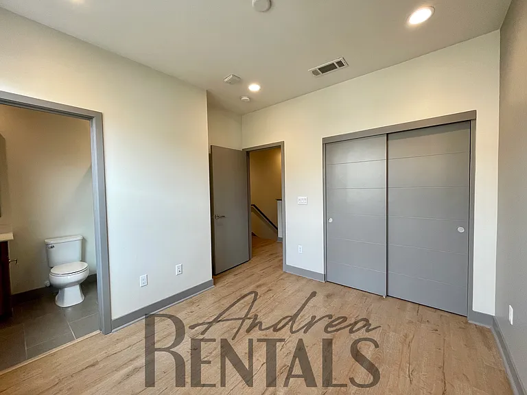 1409 Prescott St — Photo 14