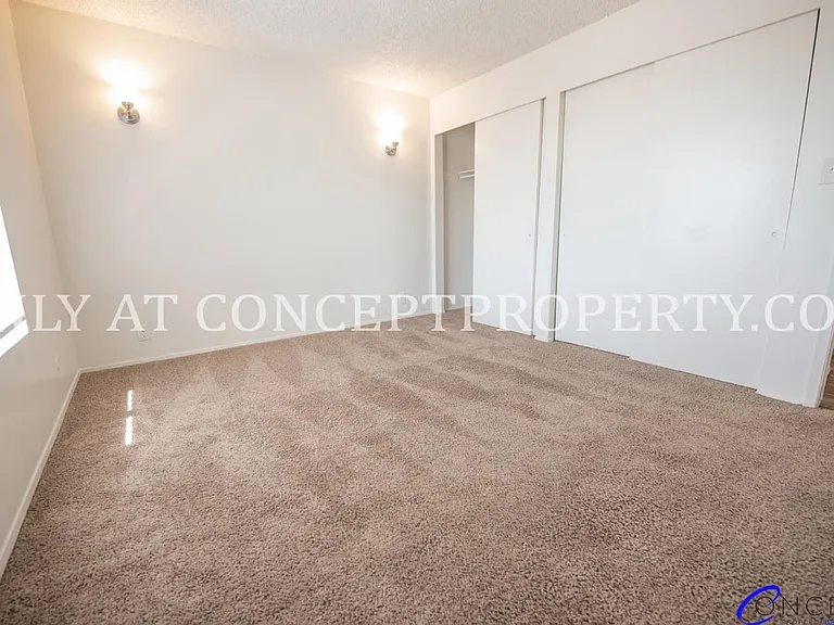 Foothill Terrace — Photo 237
