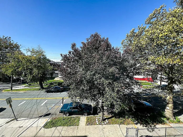 298 Princeton Ave #3F — Photo 45