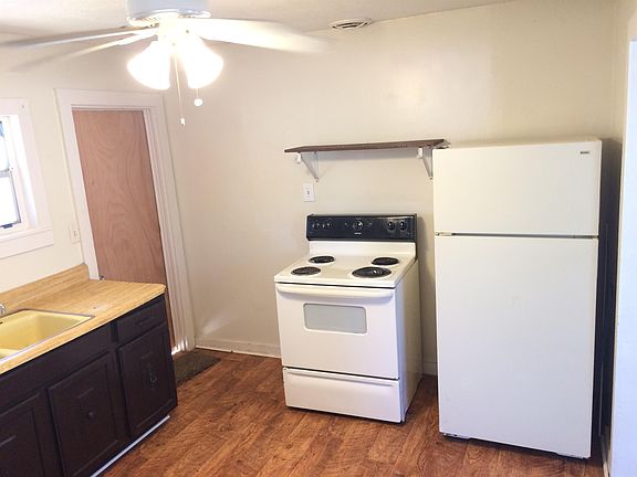 3rd image of 625 Holmes Ave