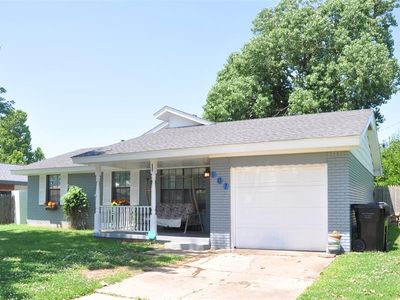 107 N Norman Ave, Moore, OK, 73160