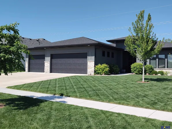 7900 S 69th St, Lincoln, NE 68516