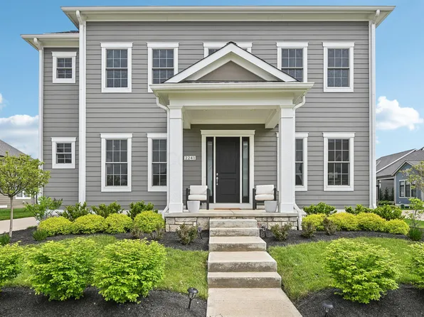 2241 Red Oak St, Lewis Center, OH 43035