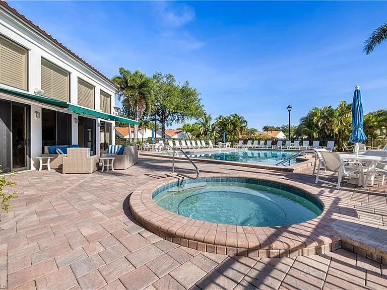 565 Beachwalk Cir #T-102 — Photo 22